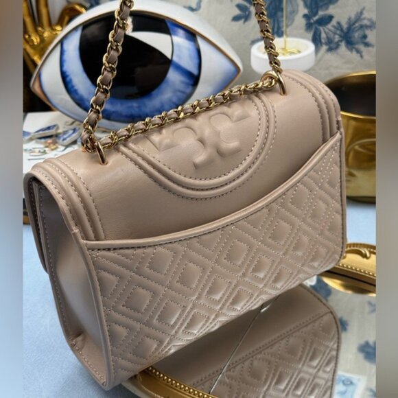 🆕 TORY BURCH 🧿 NWOT Fleming Small Convertible Shoulder Bag, Beige In Bedrock - Picture 7 of 14